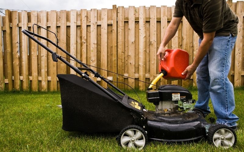 things to try if you forgot to winterize your lawn mower
