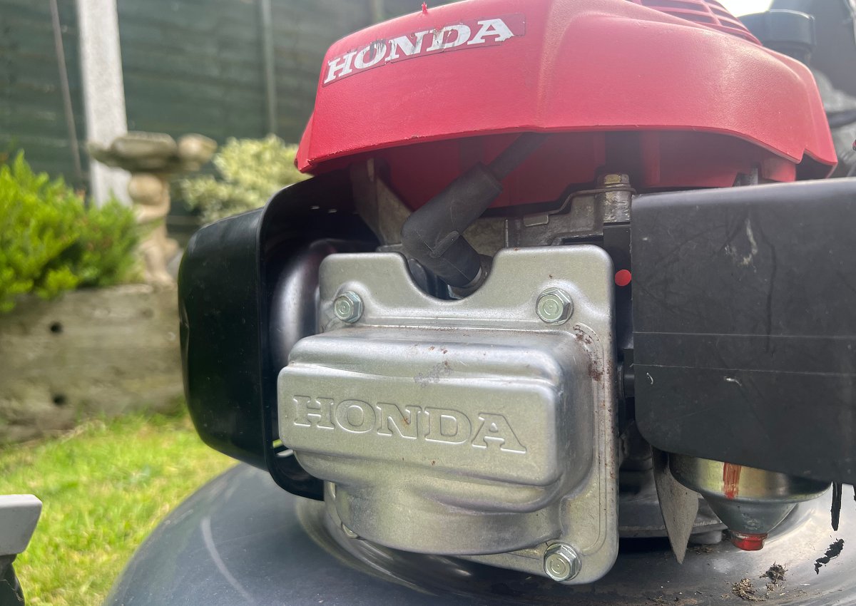 lawn mower engine that is seized and will not run