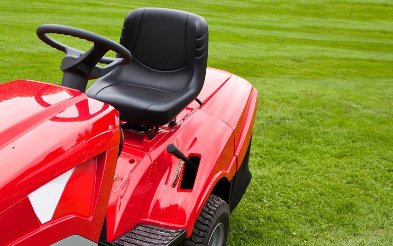 How_to_Glue_Lawn_Mower_Seat_Back_On